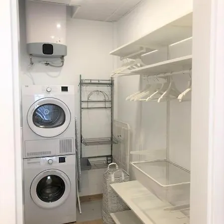 Cozy Downtown Studio Apartment *